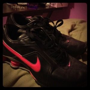 Nike shocks