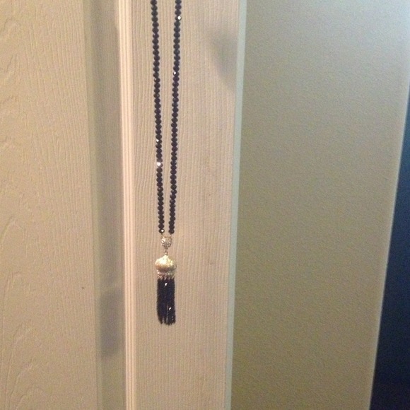 Necklaces - Picture 4 of 4