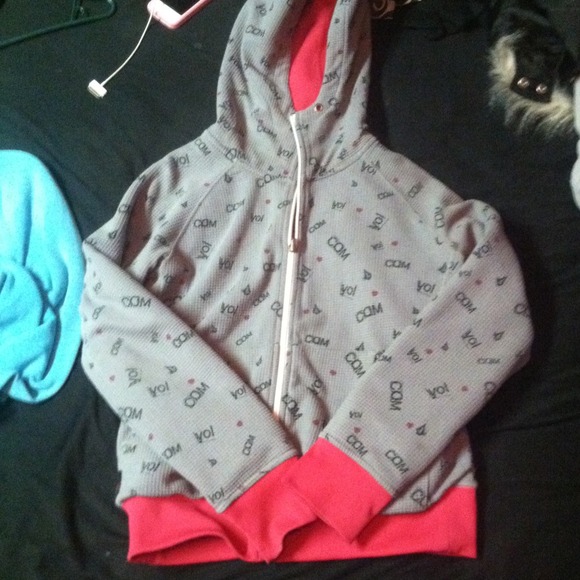 Volcom jacket barely worn :) - Picture 2 of 3