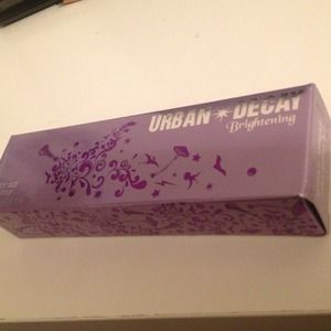 Urban Decay Brightening Complexion Primer Lotion