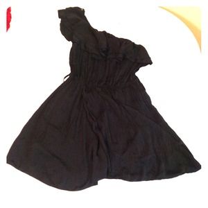 Black one shoulder dress