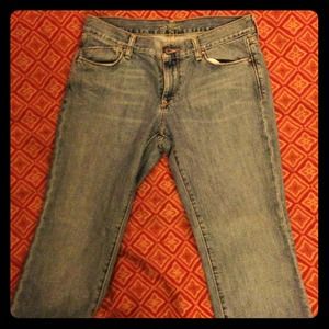 Ladies size 8 Old Navy "Flirt" jeans