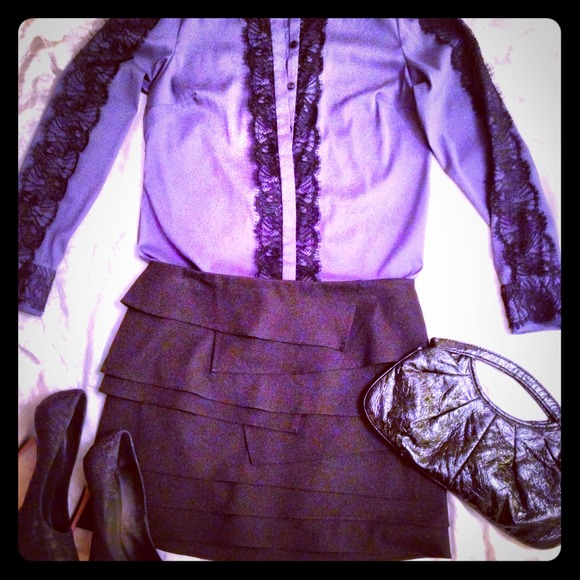 ✨reduced✨BEBE Skirt - Picture 1 of 3