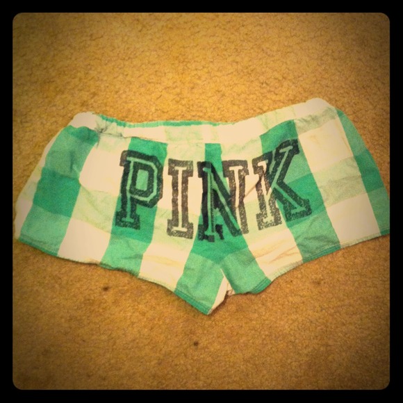 😃REDUCED😃PINK shorts!