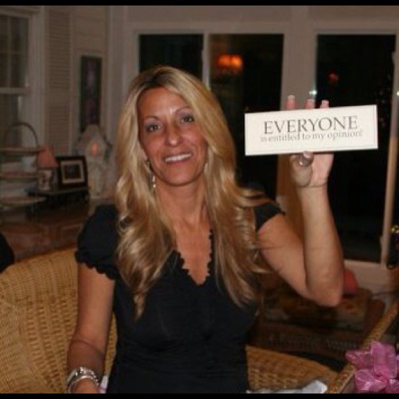 Share follow I'll follow u!! 👖👚👙👗👠👟👛👞👢 - Picture 3 of 4