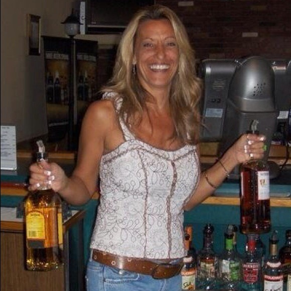 Share follow I'll follow u!! 👖👚👙👗👠👟👛👞👢 - Picture 4 of 4