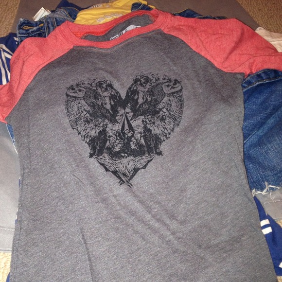 ###SOLD###Baseball looking soft graphic tee