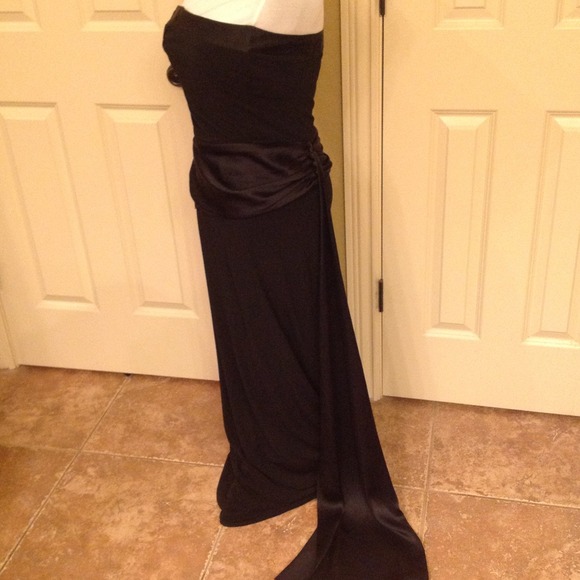 Black strapless evening dress Laundry by S.S.