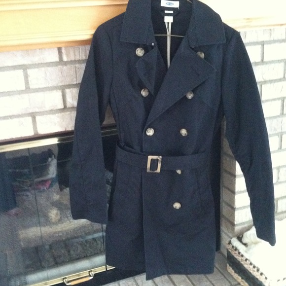 Old navy raincoat, size small. Like new!