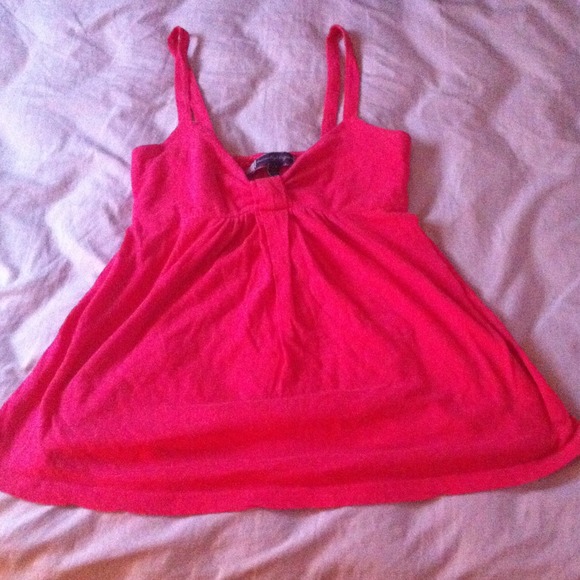Dark pink tank top