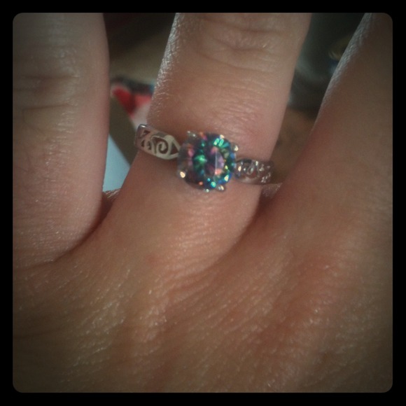 Cute iridescent sterling silver ring