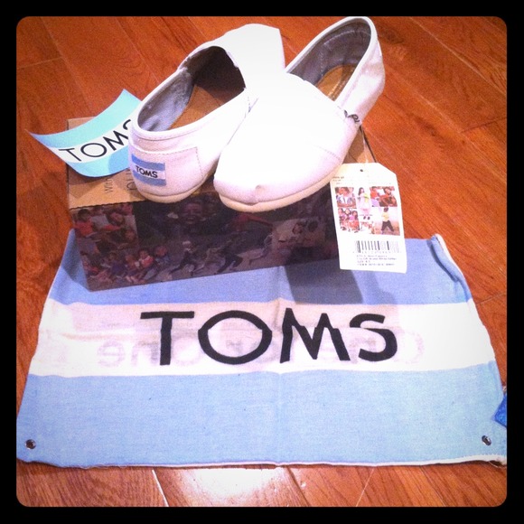 Toms Classic Bridal White Glitter