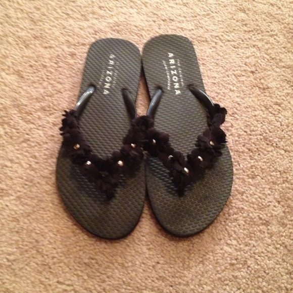 Flower flip flops