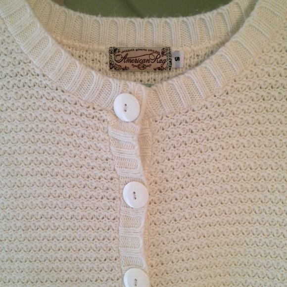American Rag Sweater - Picture 4 of 4
