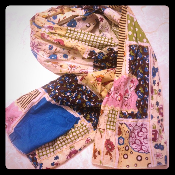 ❌Bundle❌Patchwork scarf NWOT