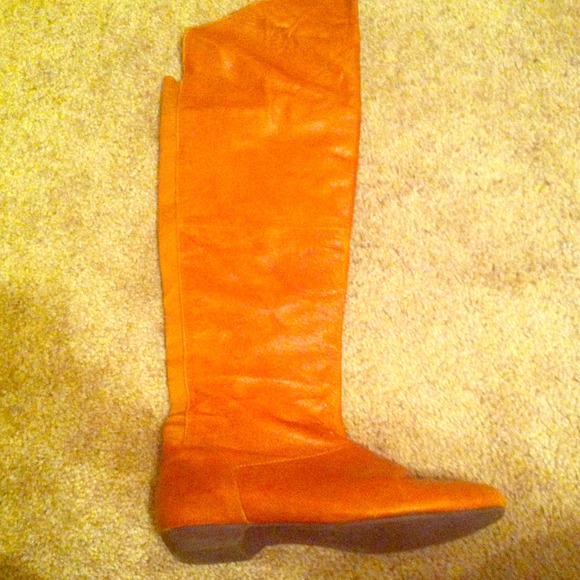 ❗sold❗Chinese Laundry Boots! - Picture 1 of 3