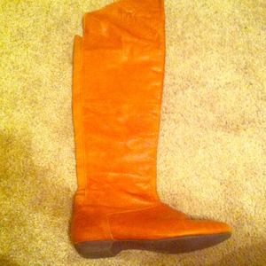 ❗sold❗Chinese Laundry Boots!