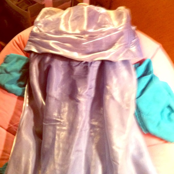 Two dress the red is six 8 and the blue is size xl