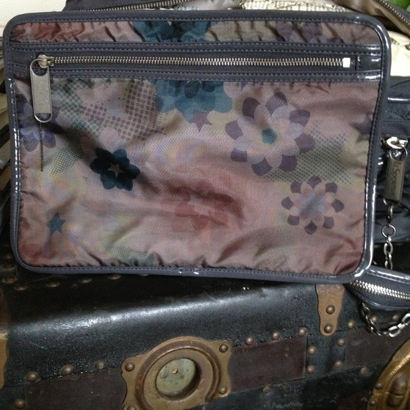 Stella McCartney LeSportsac  * REDUCED* - Picture 3 of 4