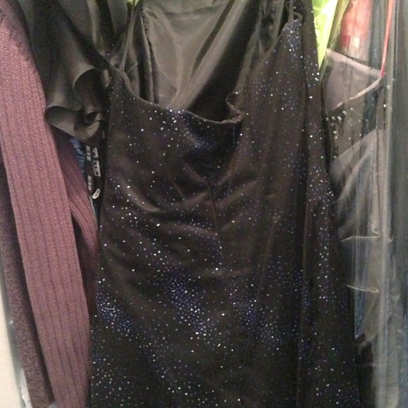 Prom/fancy dress, size 5/6. Midnight blue - Picture 3 of 4