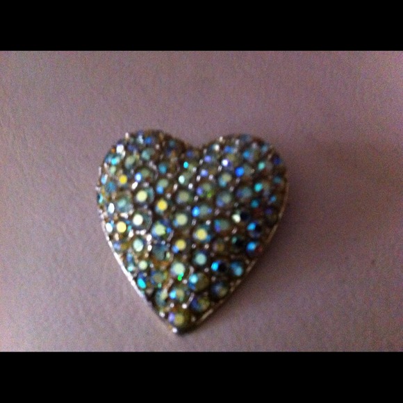 Designer Rhinestone Heart Pin - Picture 3 of 4