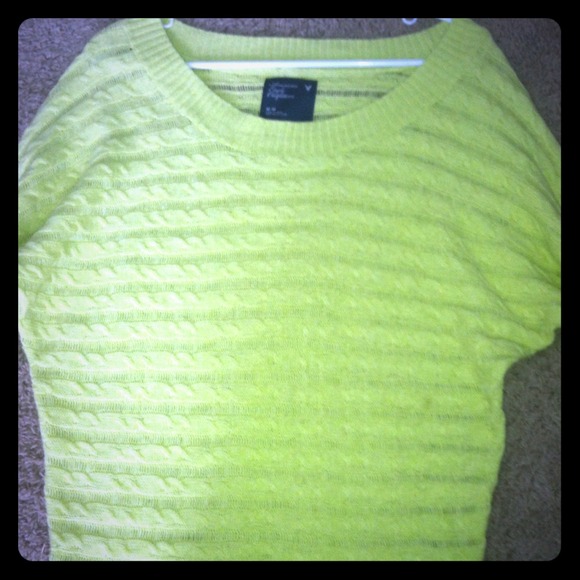 American Eagle Sweater