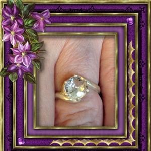 Pale blue round , ss , size 5