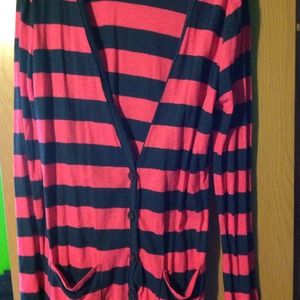 On hold (bundle)!! :)