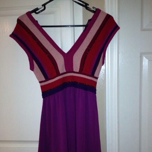 Great party dress - Picture 2 of 2