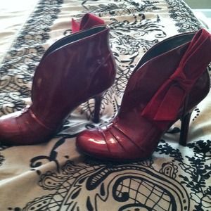 Jessica Simpson booties