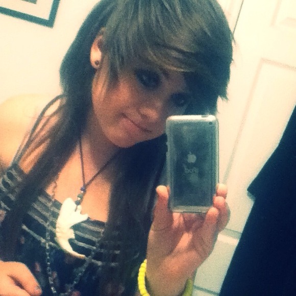 Emo? - Picture 2 of 4