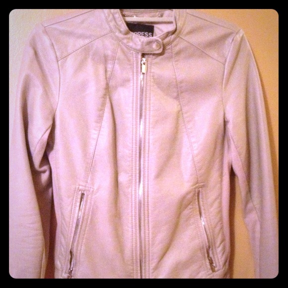 ⏰RESERVED for TAY⏰Beige Express leather jacket