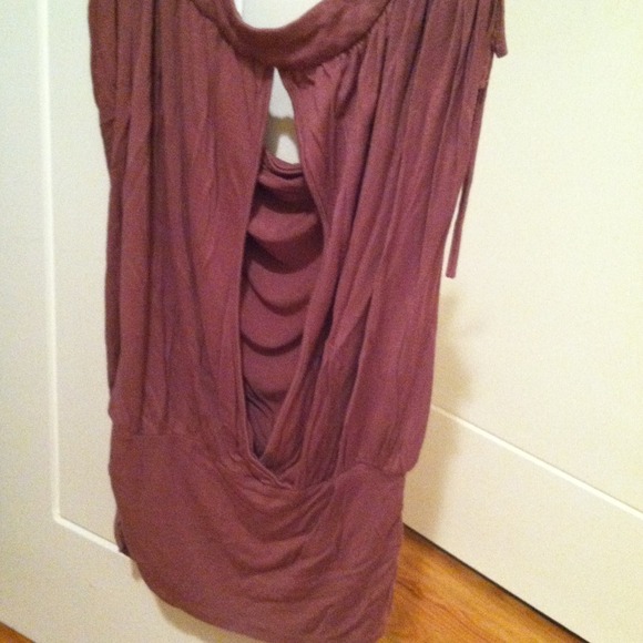 Open back top - Picture 3 of 3