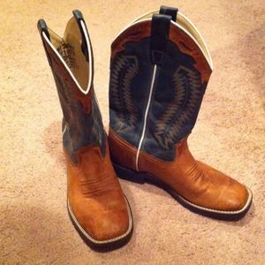 Hold for @pinkpistol00⌛until friday Old West boots