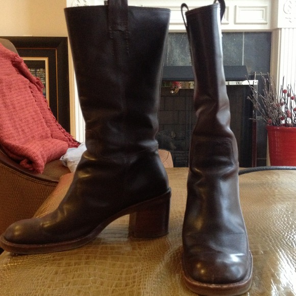 Banana Republic brown boots - Picture 1 of 3