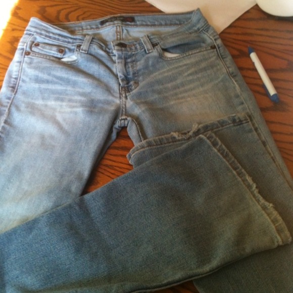 American Eagle outfitters.    #28