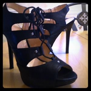 Bundle for @pbohannon88