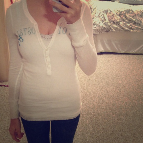 Long sleeve Aeropostale top