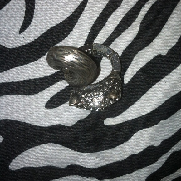 Silver fox ring - Picture 2 of 3