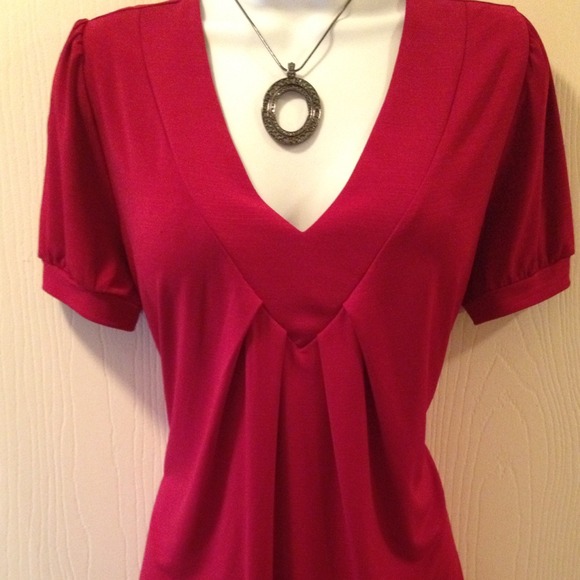 SOLD!!! Cute Red dressy top