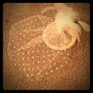 White vintage inspired facinator