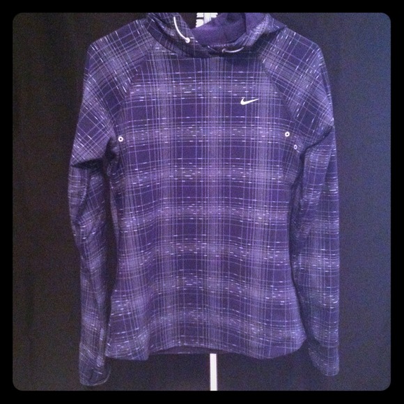 Nike Pullover