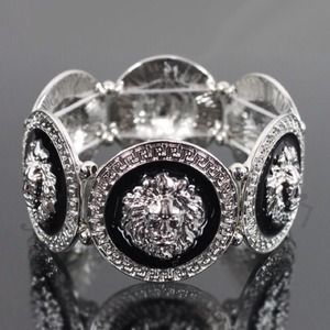 Vintage lion head bracelets