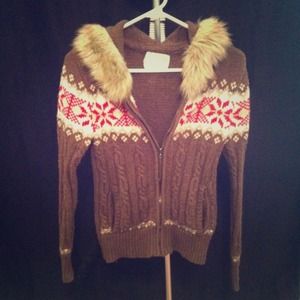 Cute Sweater with Fur Hood