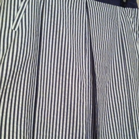 🔴CONSIGNED🔴 - Picture 3 of 4