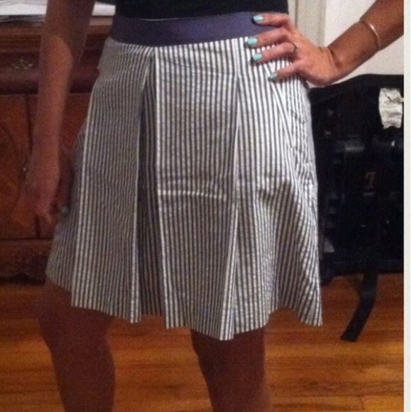 🔴CONSIGNED🔴 - Picture 4 of 4