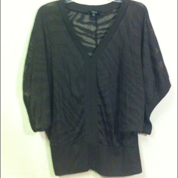 Express Zebra Top