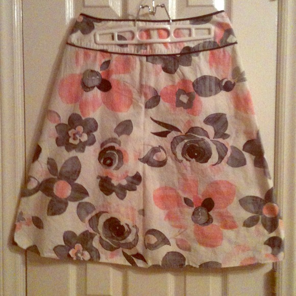 New York & Company Dresses & Skirts - Women's skirt