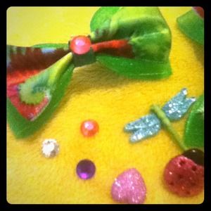 💥Awesome tie dye hair bow!!!