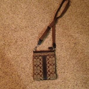Cross body Coach purse